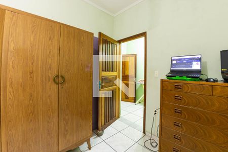 Casa à venda com 373m², 3 quartos e 2 vagas Casa à venda com 373m², 3 quartos e 2 vagasQuarto 1