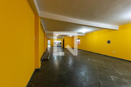 Casa à venda com 373m², 3 quartos e 2 vagas Casa à venda com 373m², 3 quartos e 2 vagasÁrea de Serviço