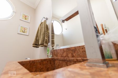 Banheiro de apartamento à venda com 3 quartos, 110m² em Saúde, São Paulo