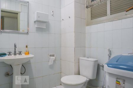Banheiro de apartamento para alugar com 2 quartos, 64m² em Centro, Rio de Janeiro