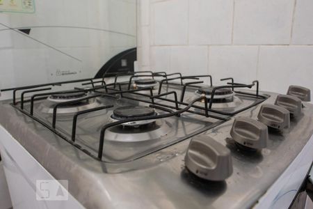 Apartamento para alugar com 64m², 2 quartos e sem vagaCozinha