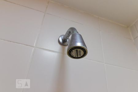 Casa de condomínio à venda com 180m², 4 quartos e 2 vagas Casa de condomínio à venda com 180m², 4 quartos e 2 vagasBanheiro da Suíte 1