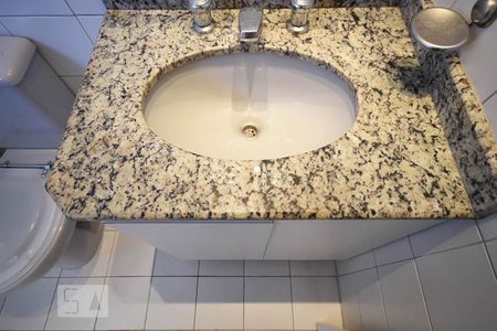 Detalhe do Banheiro Suíte   de apartamento para alugar com 2 quartos, 66m² em Vila Andrade, São Paulo