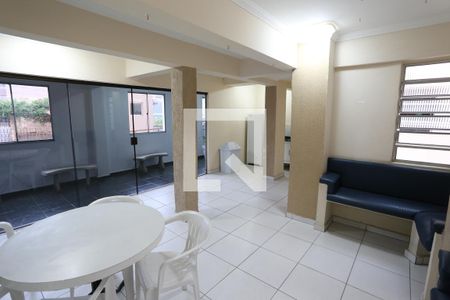 Apartamento para alugar com 52m², 2 quartos e 1 vagaÁrea comum - Salão de festas