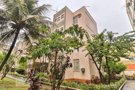 Apartamento para alugar com 40m², 1 quarto e 1 vaga Apartamento para alugar com 40m², 1 quarto e 1 vagaFachada