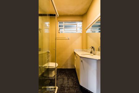 Banheiro de apartamento à venda com 2 quartos, 70m² em Higienópolis, São Paulo