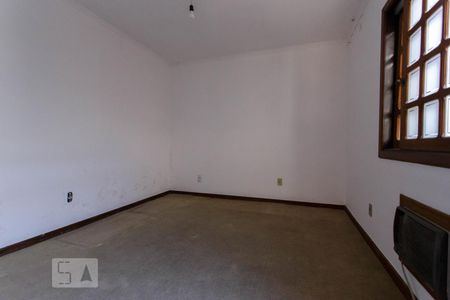 Casa à venda com 120m², 2 quartos e 4 vagas Casa à venda com 120m², 2 quartos e 4 vagasQuarto de Serviço