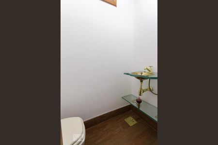 Lavabo de casa à venda com 2 quartos, 120m² em São João, Porto Alegre