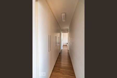 Corredor de apartamento para alugar com 2 quartos, 80m² em Rudge Ramos, São Bernardo do Campo