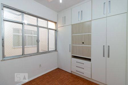Apartamento à venda com 82m², 3 quartos e 1 vagaSuíte