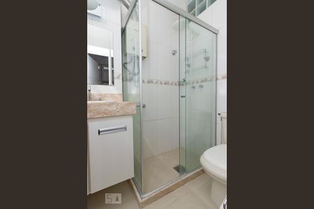 Apartamento à venda com 82m², 3 quartos e 1 vagaBanheiro da suíte