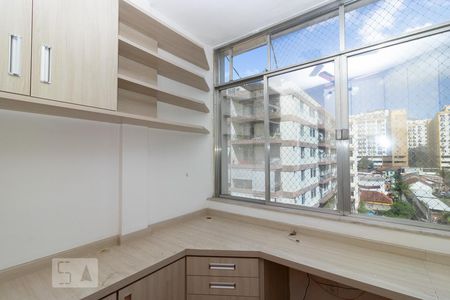 Apartamento à venda com 82m², 3 quartos e 1 vagaQuarto 1