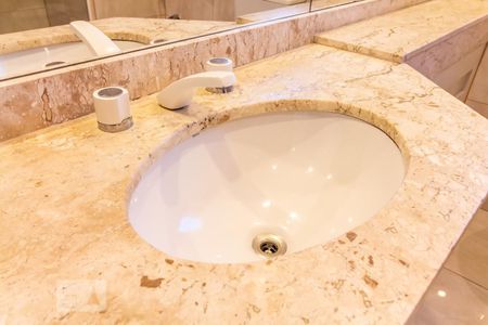 Studio para alugar com 57m², 1 quarto e 1 vagaDetalhe do Banheiro da Suíte