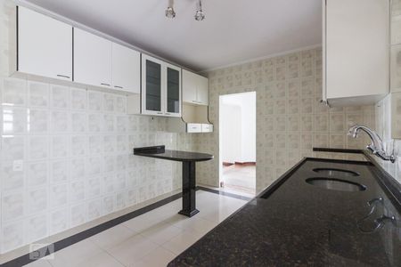 Apartamento para alugar com 190m², 4 quartos e 2 vagasBanheiro Suite 2