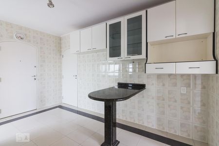 Apartamento para alugar com 190m², 4 quartos e 2 vagasBanheiro Suite 2