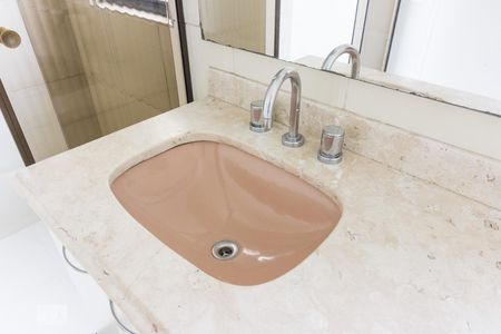 Apartamento para alugar com 190m², 4 quartos e 2 vagasBanheiro Social