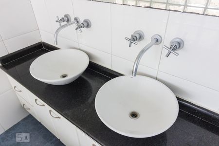 Apartamento para alugar com 190m², 4 quartos e 2 vagasBanheiro Suite 2