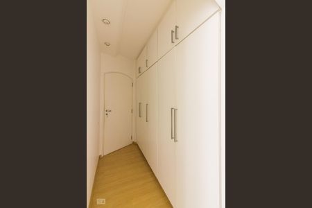 Apartamento para alugar com 190m², 4 quartos e 2 vagasCloset Suite 2
