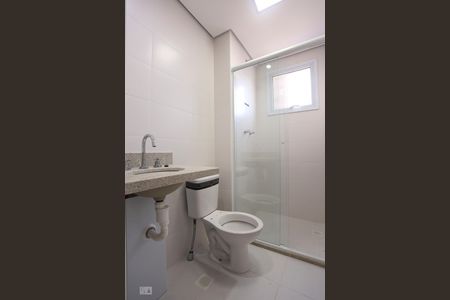 Apartamento para alugar com 70m², 3 quartos e 2 vagas Apartamento para alugar com 70m², 3 quartos e 2 vagasBanheiro