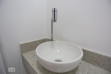 Apartamento para alugar com 70m², 3 quartos e 2 vagas Apartamento para alugar com 70m², 3 quartos e 2 vagasLavabo