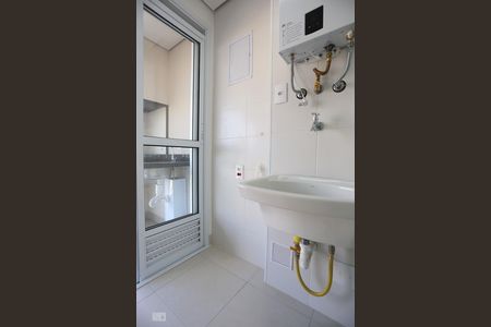Área de Serviço de apartamento para alugar com 3 quartos, 70m² em Vila Osasco, Osasco