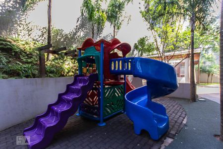 Apartamento à venda com 47m², 2 quartos e 1 vagaÁrea Comum - Playground