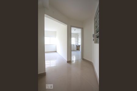 Hall de Entrada de apartamento para alugar com 2 quartos, 85m² em Bela Vista, São Paulo