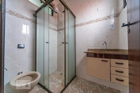 Banheiro do Quarto 1 de apartamento para alugar com 3 quartos, 120m² em Campestre, Santo André