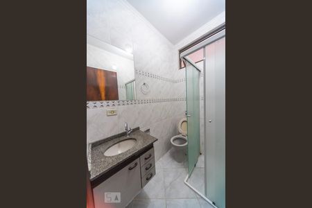 Banheiro  de apartamento para alugar com 3 quartos, 120m² em Campestre, Santo André
