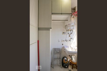 Apartamento à venda com 85m², 3 quartos e 1 vagaÁrea de Serviço