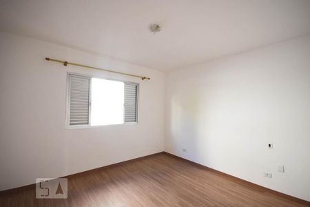 Casa para alugar com 220m², 4 quartos e 4 vagasSuíte 