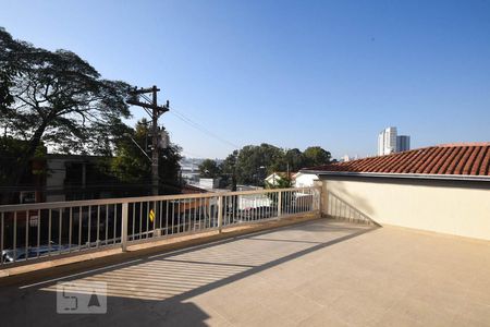 Casa para alugar com 220m², 4 quartos e 4 vagasTerraço