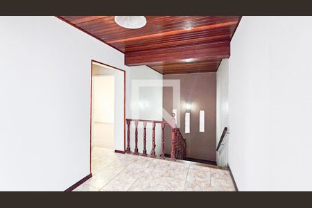 Sala de TV de casa para alugar com 7 quartos, 420m² em Bela Vista, Osasco