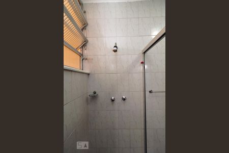 Apartamento à venda com 95m², 2 quartos e sem vaga Apartamento à venda com 95m², 2 quartos e sem vagaBanheiro Social.