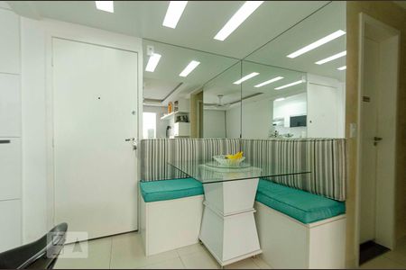 Sala de apartamento à venda com 2 quartos, 50m² em Rio Comprido, Rio de Janeiro