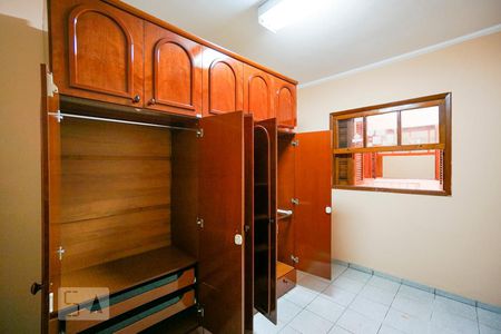 Quarto 2 de casa para alugar com 2 quartos, 80m² em Vila São Francisco (zona Leste), São Paulo