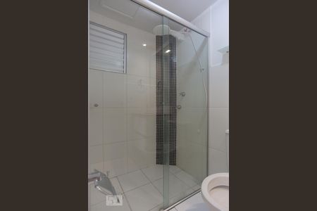Banheiro de apartamento para alugar com 2 quartos, 51m² em Jardim Nova Europa, Campinas
