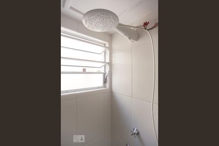 Apartamento para alugar com 51m², 2 quartos e 1 vaga Apartamento para alugar com 51m², 2 quartos e 1 vagaBanheiro da suíte