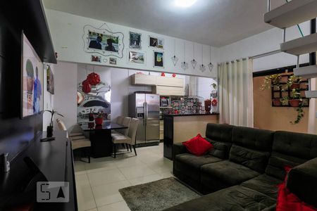 Sala de Estar de casa à venda com 3 quartos, 150m² em Vila Marte, São Paulo