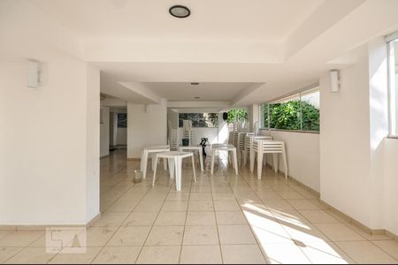Apartamento à venda com 68m², 2 quartos e 1 vagaSalão de Festas