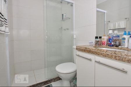 Apartamento à venda com 68m², 2 quartos e 1 vagaBanheiro Social