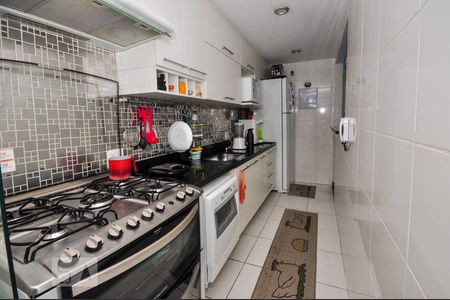 Apartamento à venda com 68m², 2 quartos e 1 vagaCozinha e Área de Serviço