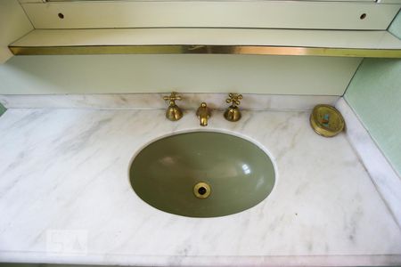 Apartamento à venda com 160m², 3 quartos e 1 vagaBanheiro Social