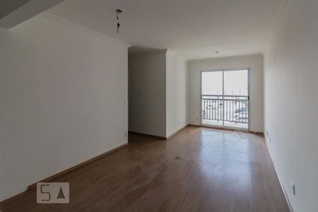 Sala de apartamento para alugar com 3 quartos, 66m² em Vila Metalúrgica, Santo André
