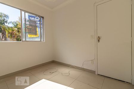 Apartamento à venda com 70m², 3 quartos e 1 vagaQuarto 2
