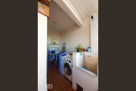 Apartamento à venda com 72m², 3 quartos e sem vagaÁrea de Serviço