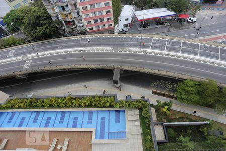 Apartamento à venda com 37m², 1 quarto e 1 vagaVista