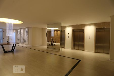Apartamento à venda com 37m², 1 quarto e 1 vagaHall de Entrada