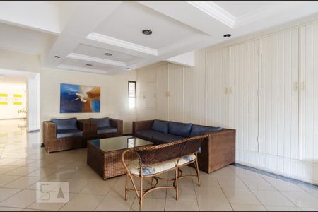 Apartamento à venda com 126m², 3 quartos e 2 vagasHall social