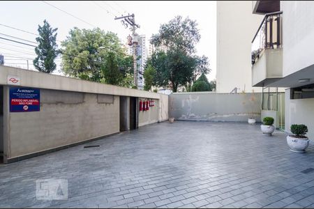 Apartamento à venda com 126m², 3 quartos e 2 vagasÁrea de circulação